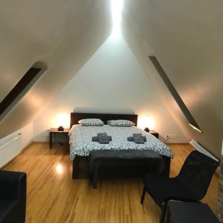 Doma Square Penthouse, In The Heart Of Old Town Apartment Riga Exterior photo